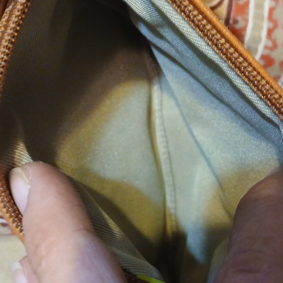 Vera pelle small crossbody. Item #1944 - Picture 5 of 8